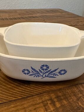 Vintage Corning Ware Cornflower Blue Nesting Casserole Set